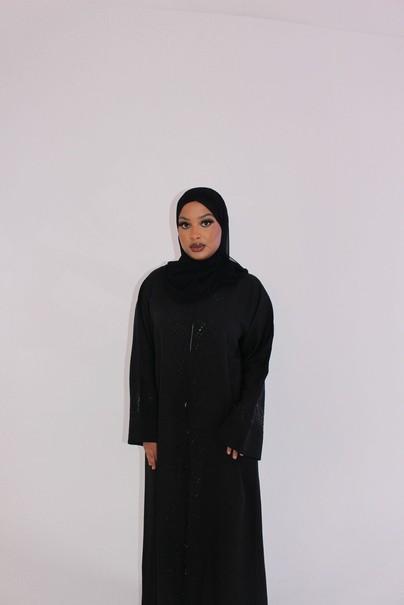 Midnight Bloom Abaya