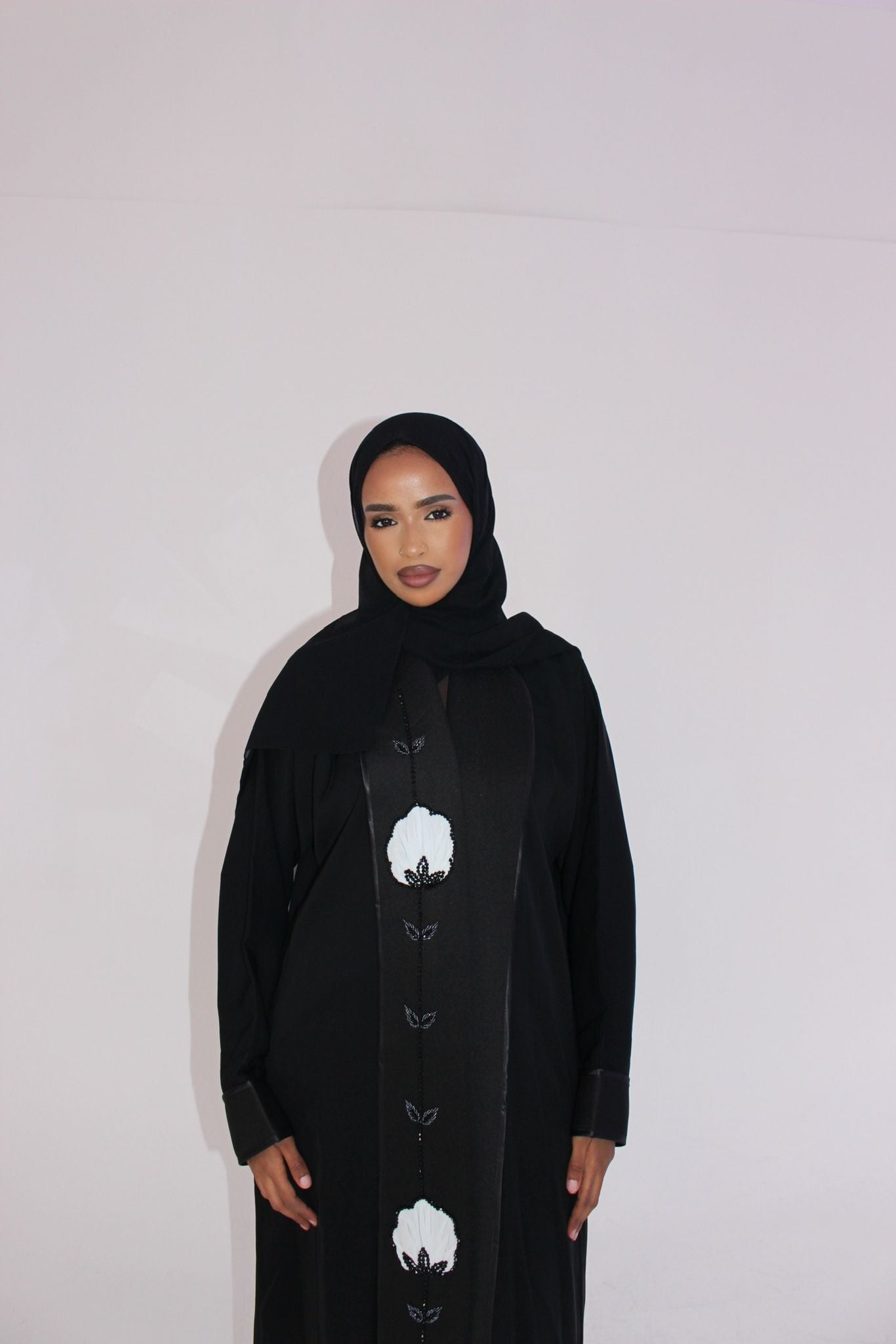 Noir Blossom Abaya size